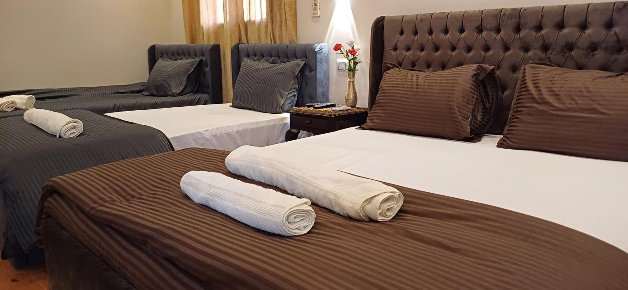 Pyramids Kingdom Hotel Kafrat al Jabal ภายนอก รูปภาพ